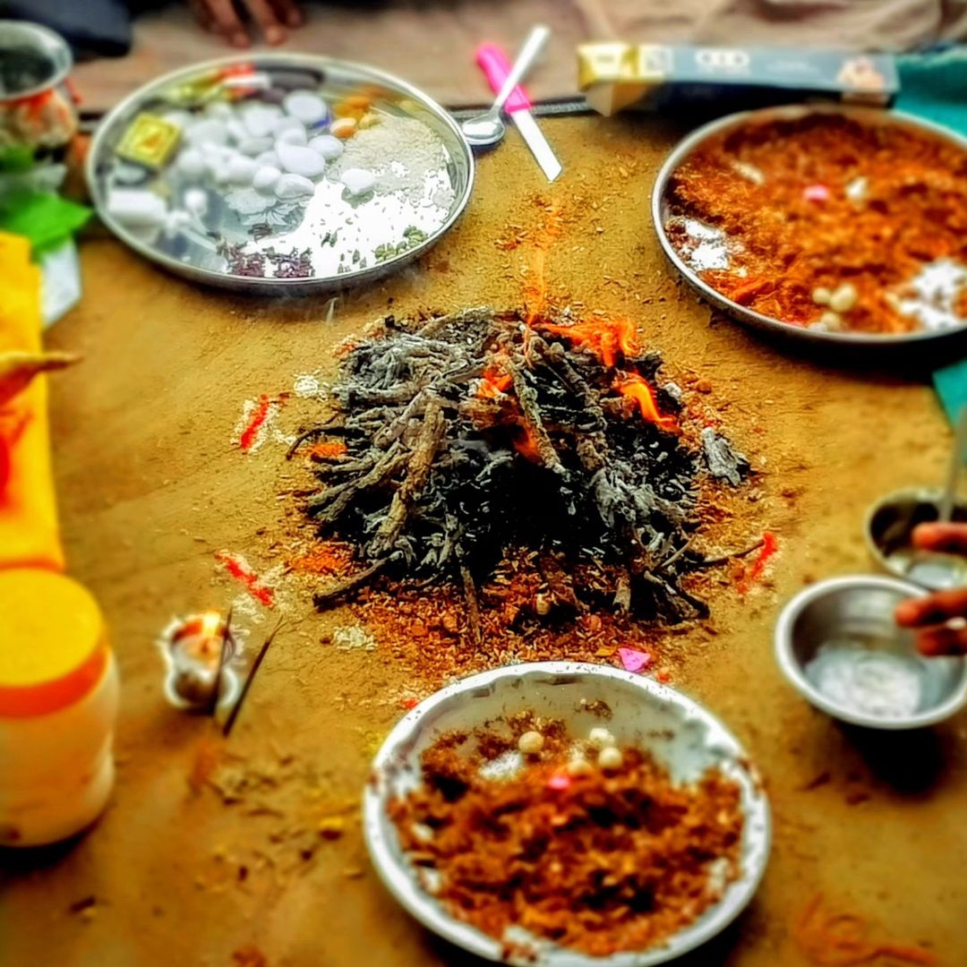 आकर्षण  पूजा 